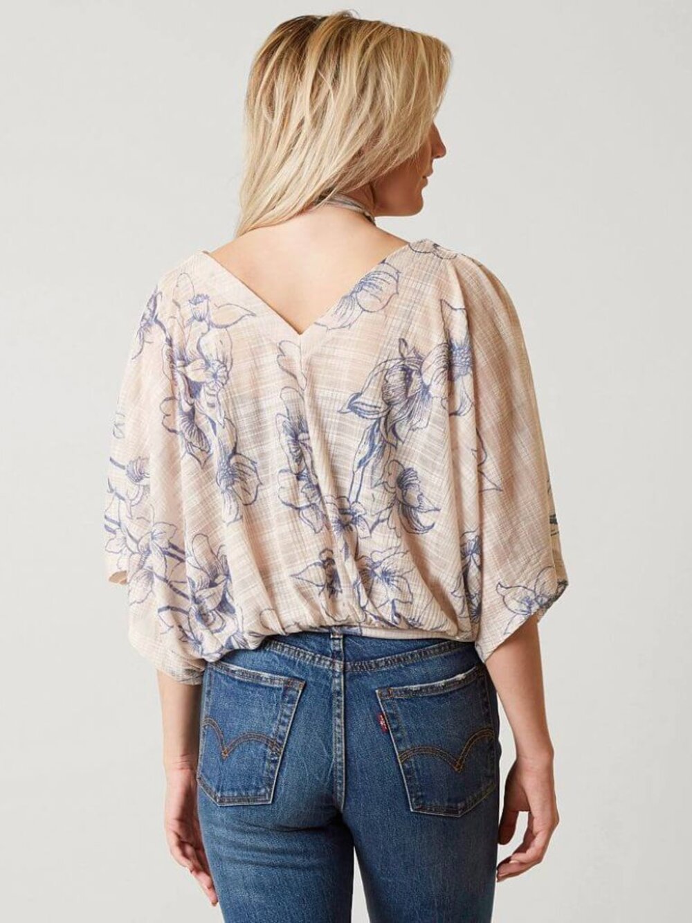 Free People One Dance Floral Printed V Neck Relaxed Fit Top Women's size L - Picture 2 of 6
